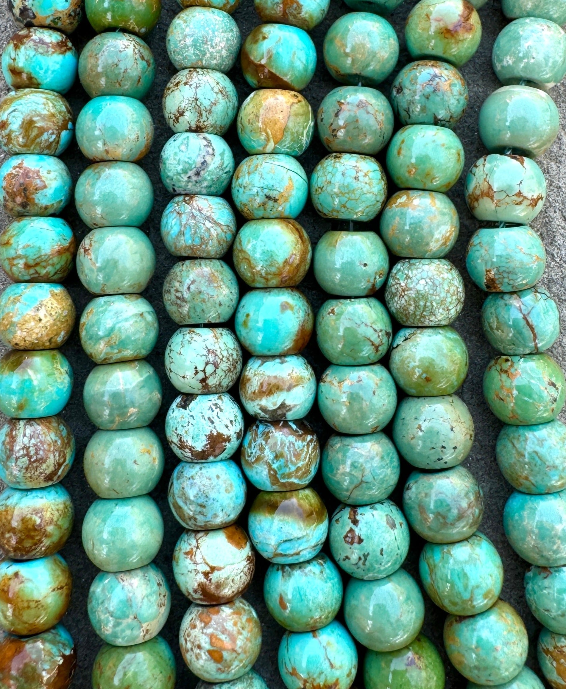 13mm Natural turquoise rondelles from Hubei, China. beautiful selling green color, 8 inch strand