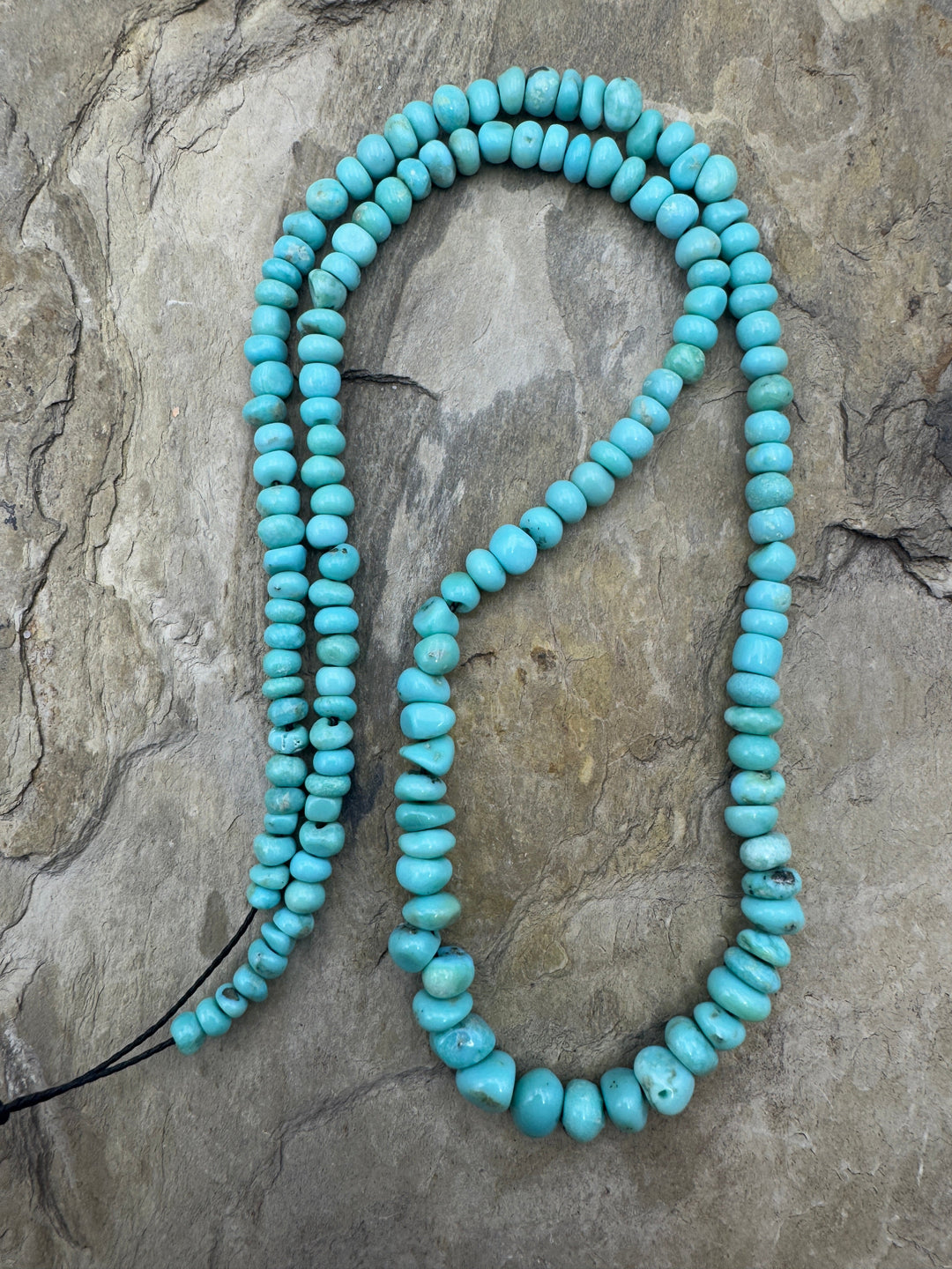 Campitos (Mex) Turquoise Graduated Nugget Bead Strand 18