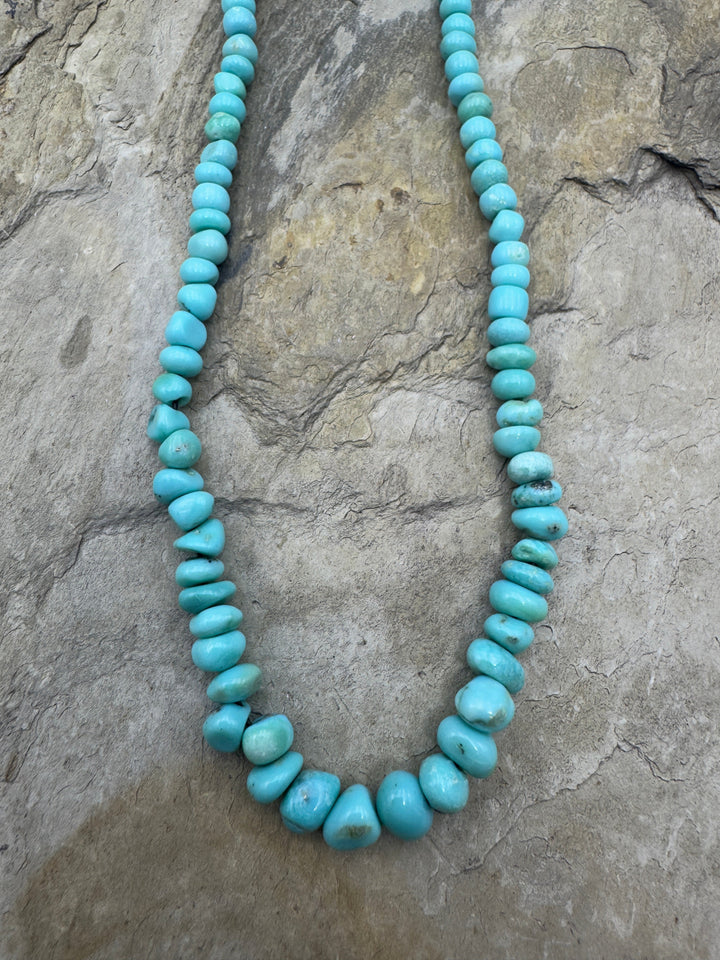 Campitos (Mex) Turquoise Graduated Nugget Bead Strand 18