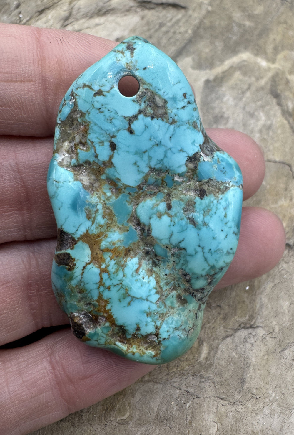 Kingman Turquoise (AZ) BIG Focal Pendant Bead Big (3mm)