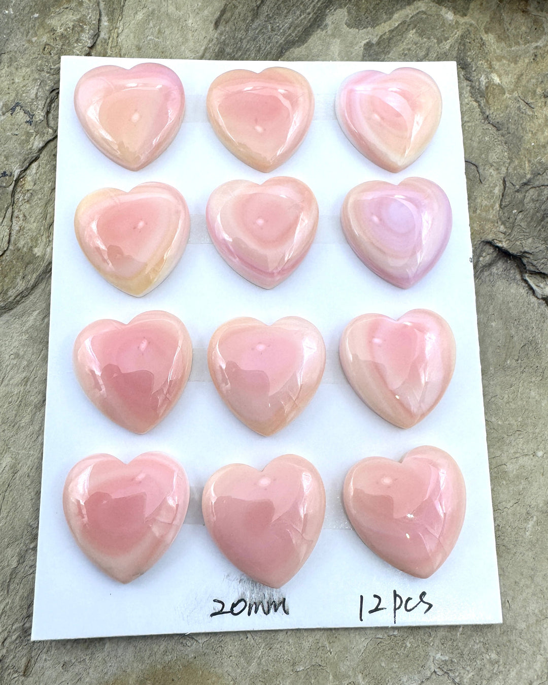 Pink Queen Conch 20mm Calibrated Heart Shapped Cabochons 1