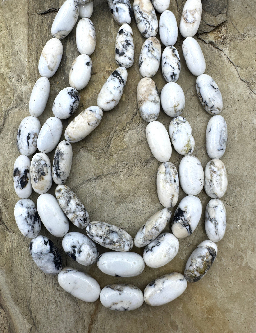 RARE High Quality White Buffalo Graduated Oval Beads (16