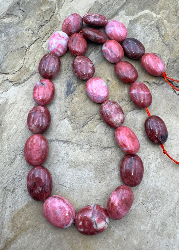 RARE Natural Thulite (Norway) 12x17mm Oval Beads 16 inch