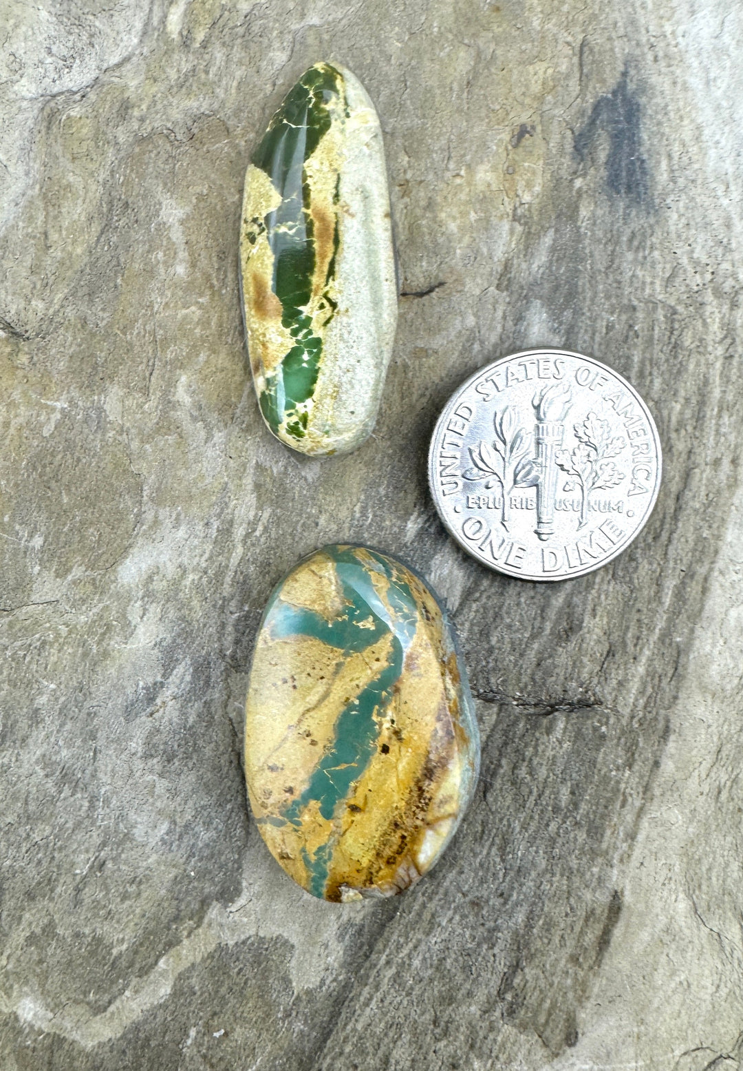 Royston Ribbon Turquoise (NV) Freeform Cabochon (Select